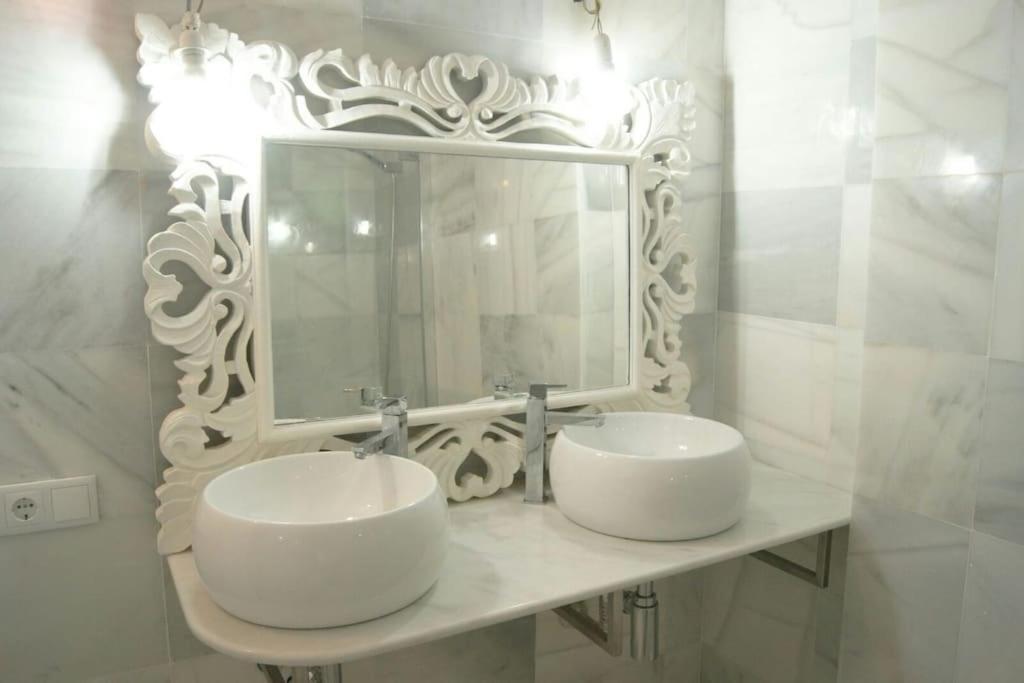 Cadiz Paseo Maritimo Playa Victoria Frontal Mar Apartment Luaran gambar