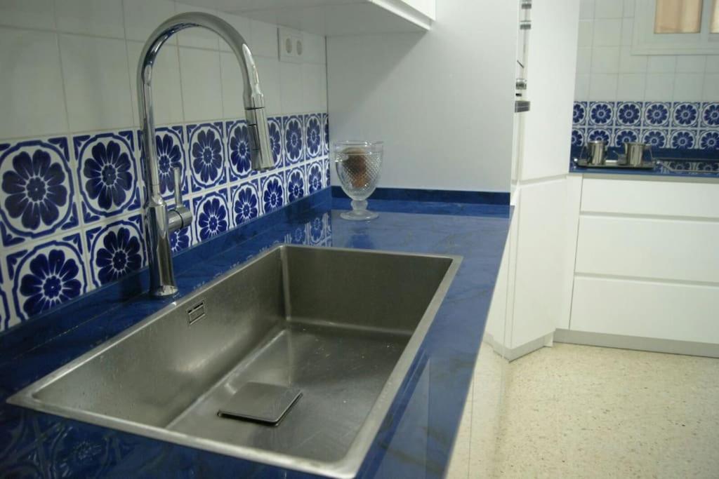 Cadiz Paseo Maritimo Playa Victoria Frontal Mar Apartment Luaran gambar